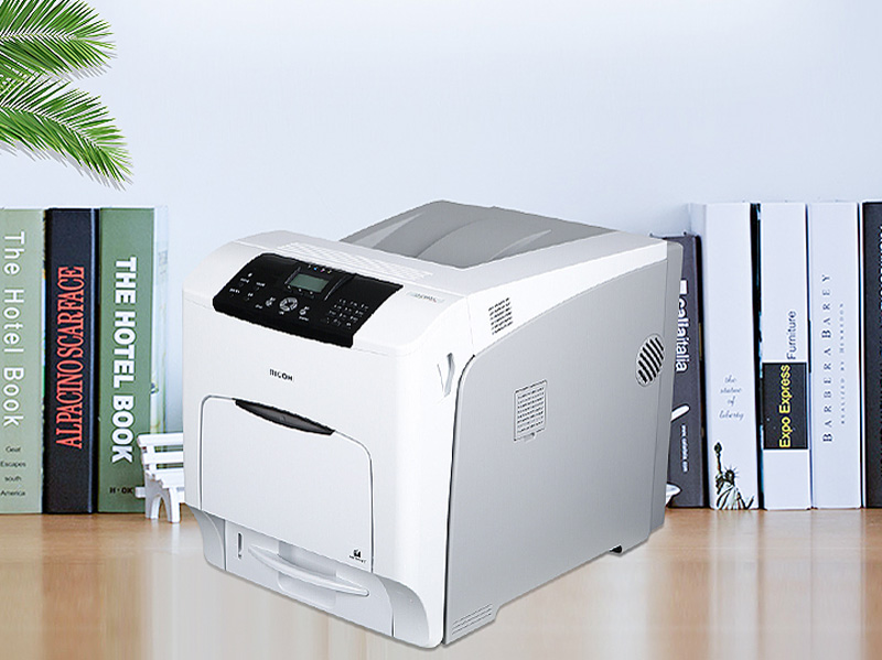 理光（Ricoh）SP C440DN A4彩色激光打印机办公桌上
